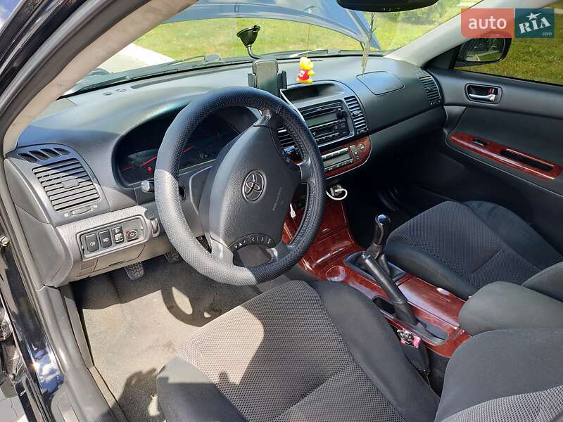 Седан Toyota Camry 2005 в Броварах