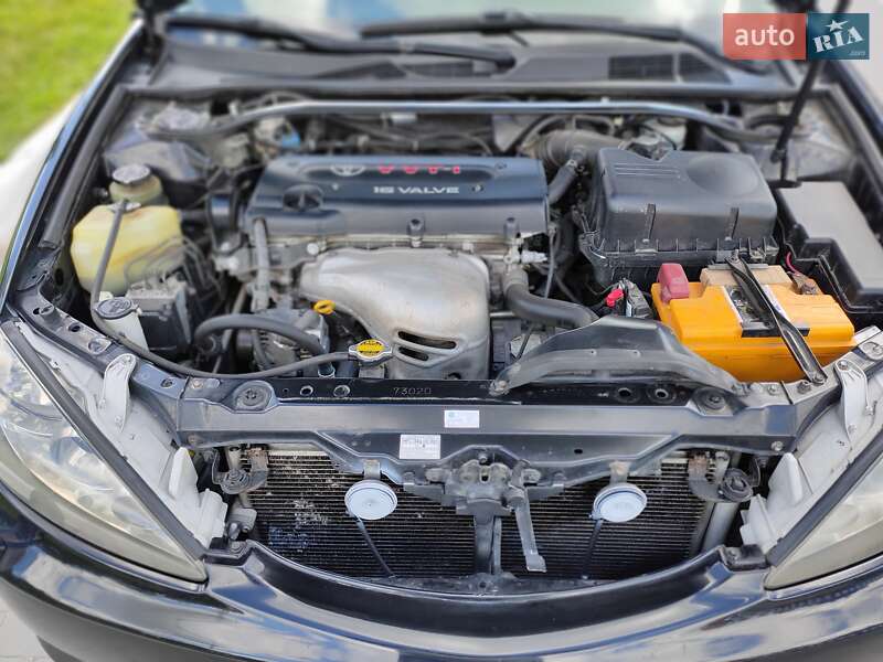 Седан Toyota Camry 2005 в Броварах