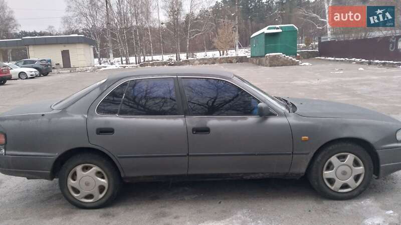 Седан Toyota Camry 1995 в Житомире