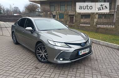 Седан Toyota Camry 2021 в Каменском