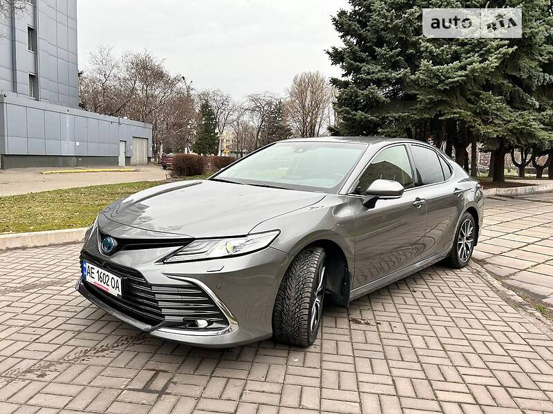 Седан Toyota Camry 2021 в Каменском