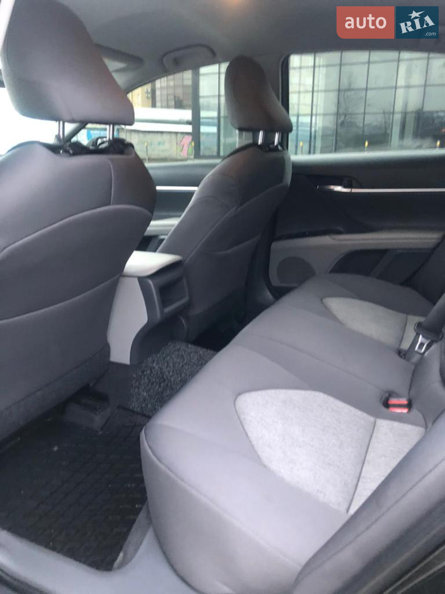 2020 Toyota Camry - мініатюра 9