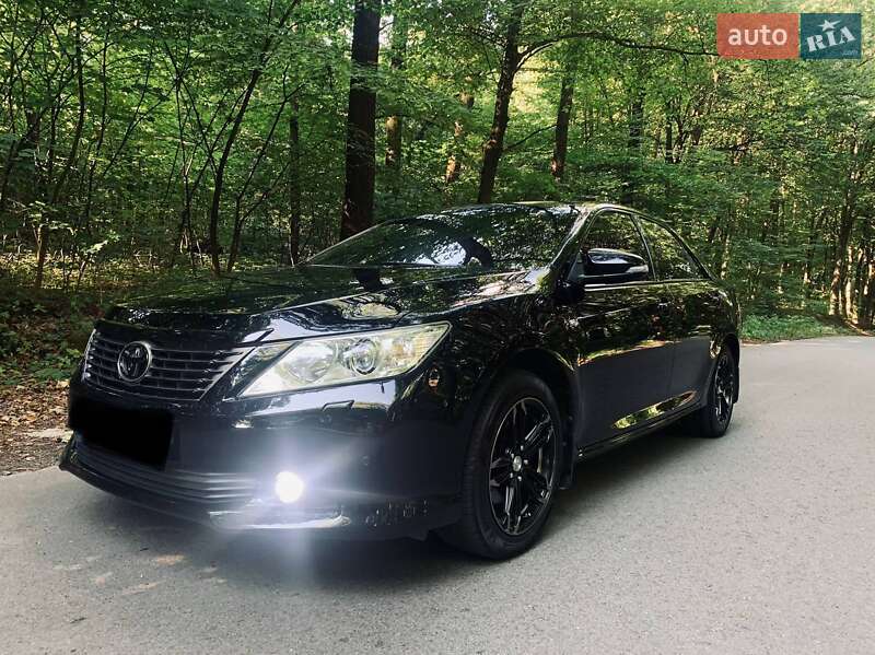 Седан Toyota Camry 2011 в Львові фото 6 Седан Toyota Camry 2011 в Львові