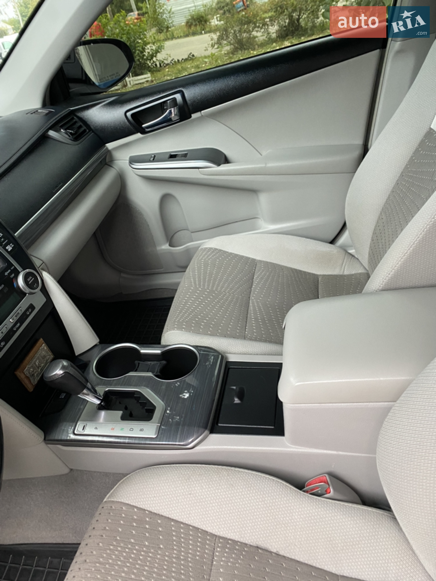 2014 Toyota Camry - мініатюра 9
