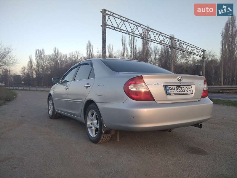 Седан Toyota Camry 2004 в Одесі
