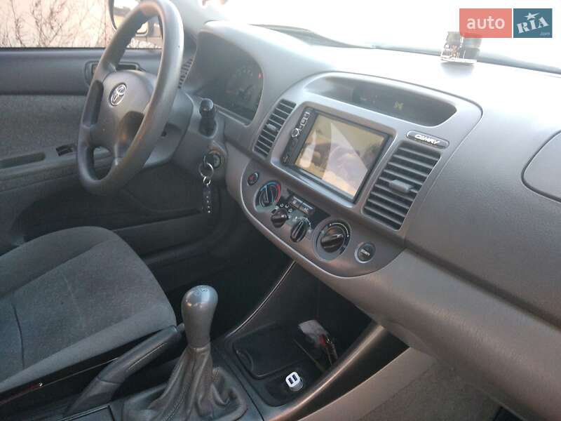 Седан Toyota Camry 2004 в Одесі