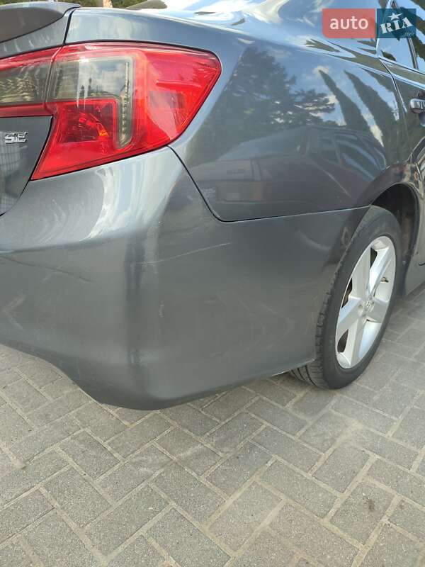 Седан Toyota Camry 2012 в Львове
