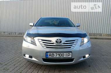 Седан Toyota Camry 2007 в Виннице