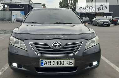 Седан Toyota Camry 2007 в Києві