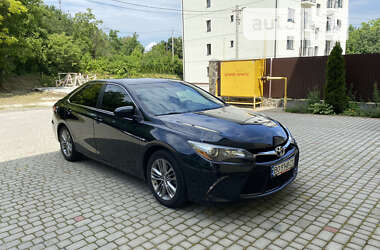 Седан Toyota Camry 2015 в 