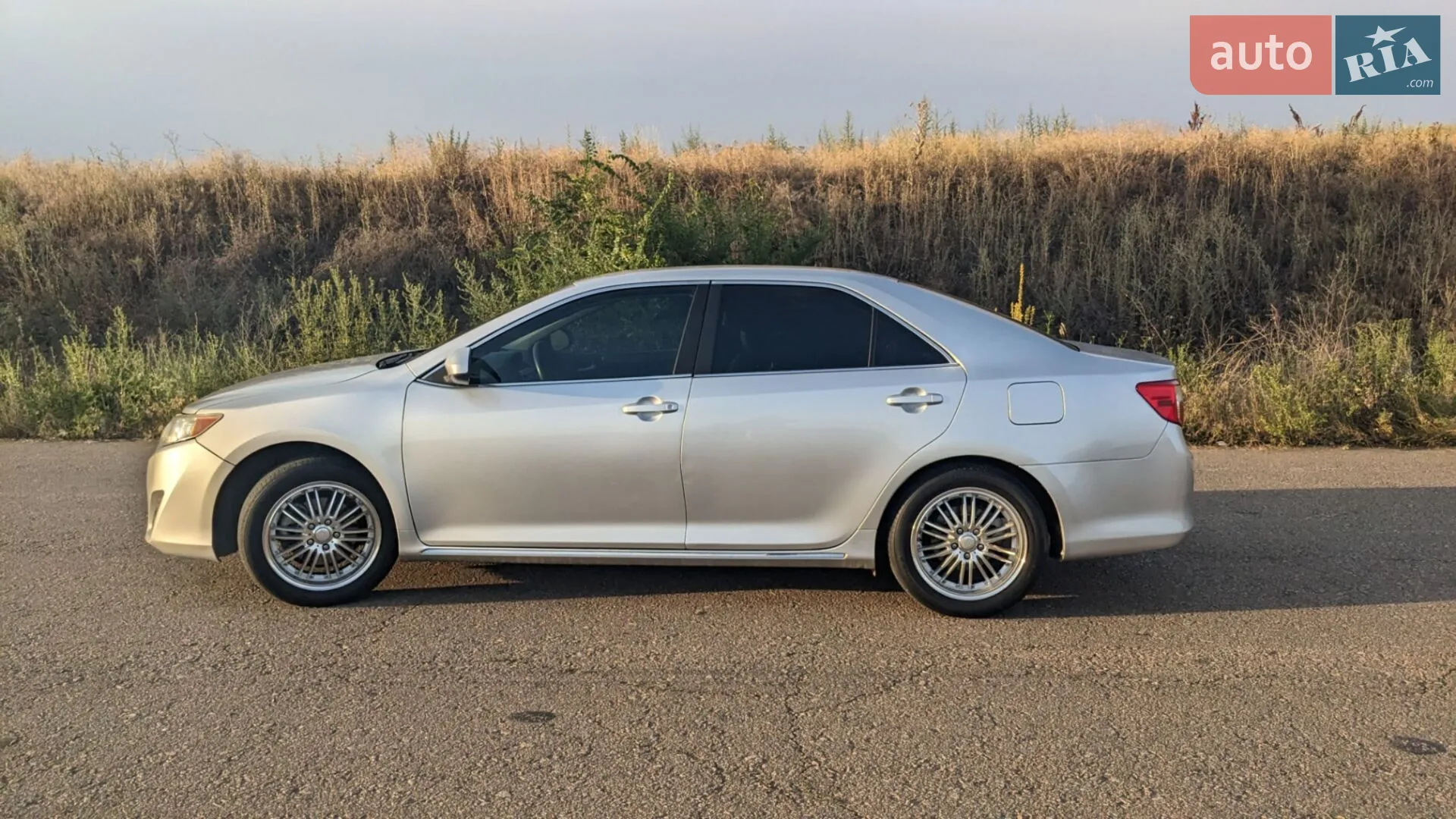 2012 Toyota Camry - мініатюра 15