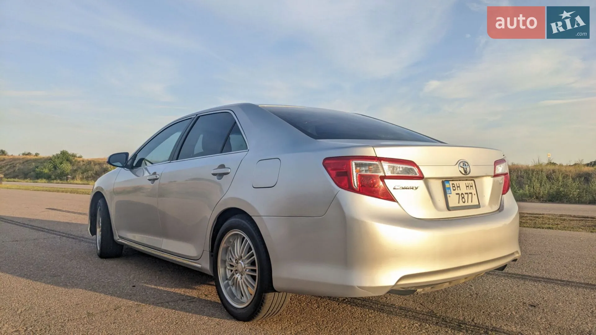 2012 Toyota Camry - мініатюра 8