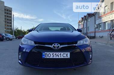 Седан Toyota Camry 2014 в Тернополі