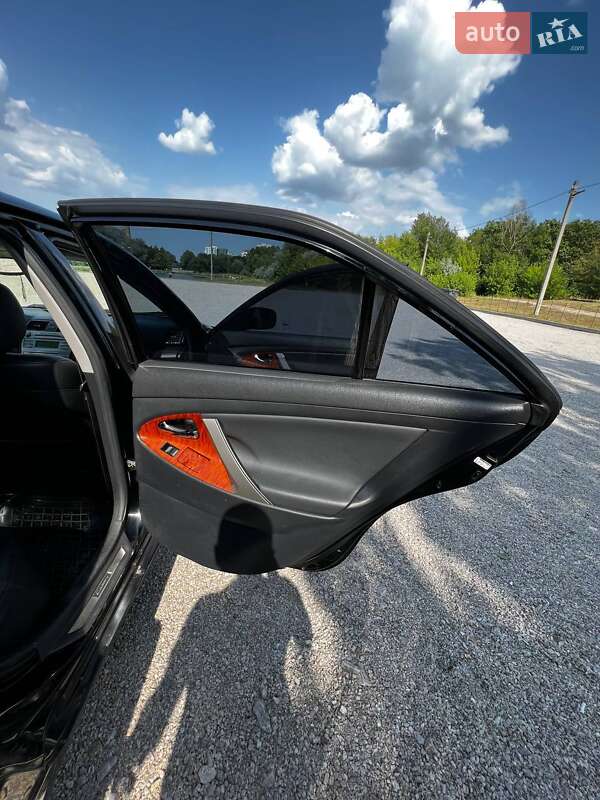 Седан Toyota Camry 2008 в Каменском фото 35 Седан Toyota Camry 2008 в Каменском
