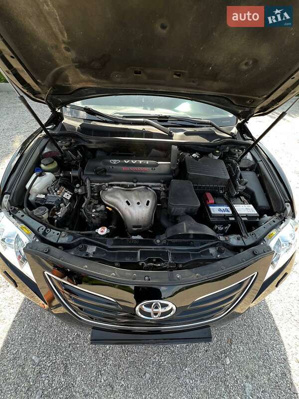 Седан Toyota Camry 2008 в Каменском фото 37 Седан Toyota Camry 2008 в Каменском