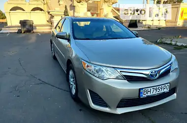 Toyota Camry 2013