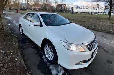 Седан Toyota Camry 2011 в Рівному