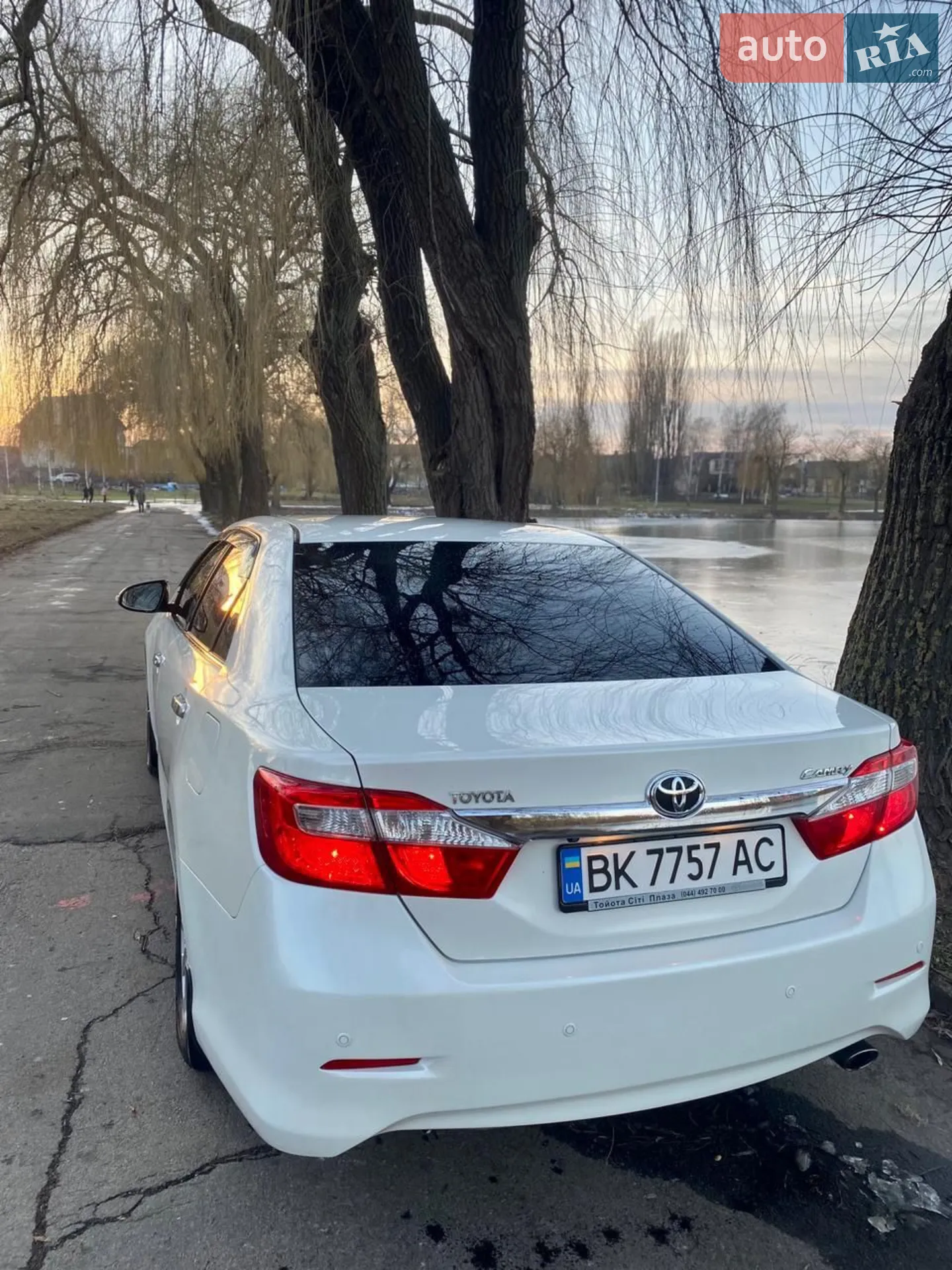2011 Toyota Camry - мініатюра 7
