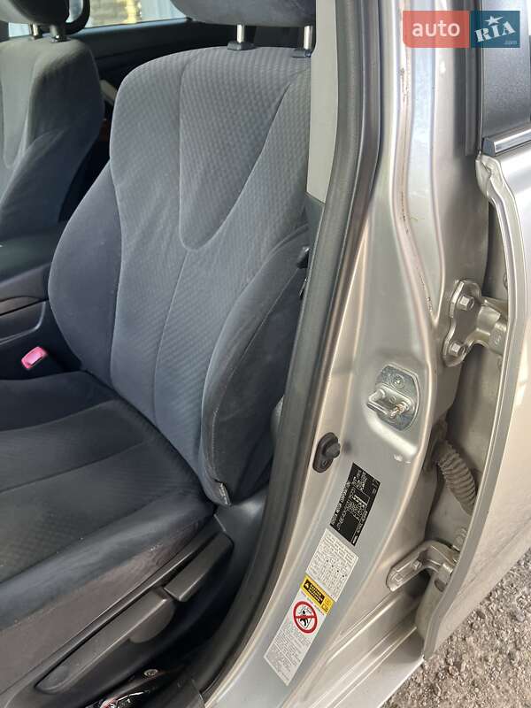 Седан Toyota Camry 2008 в Черкасах