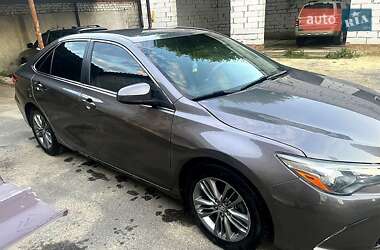Седан Toyota Camry 2016 в Харькове