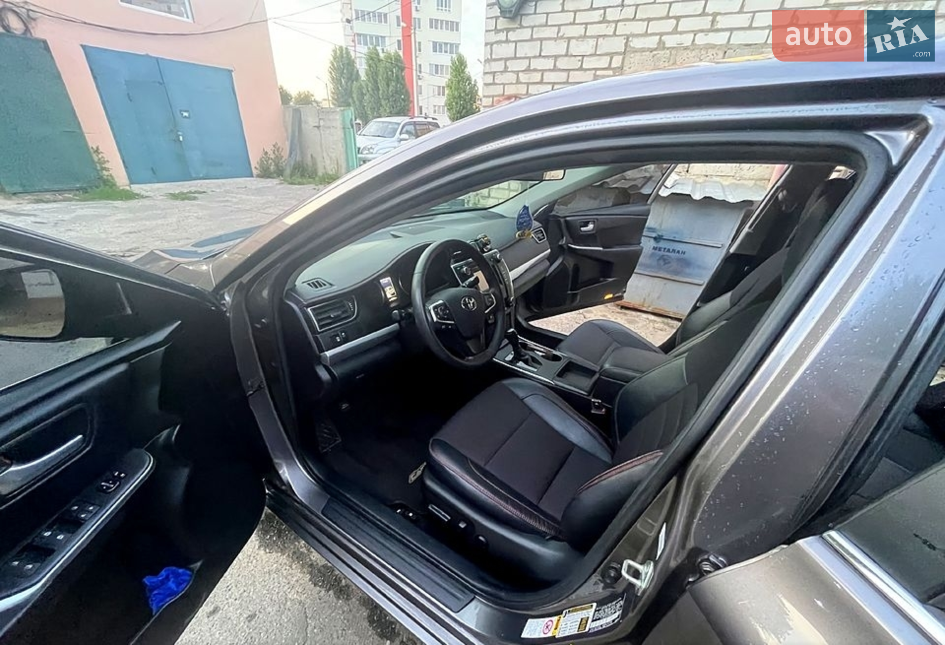 2016 Toyota Camry - мініатюра 8