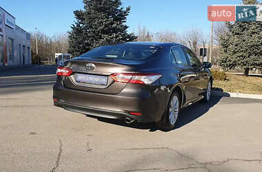 Седан Toyota Camry 2019 в Кропивницькому