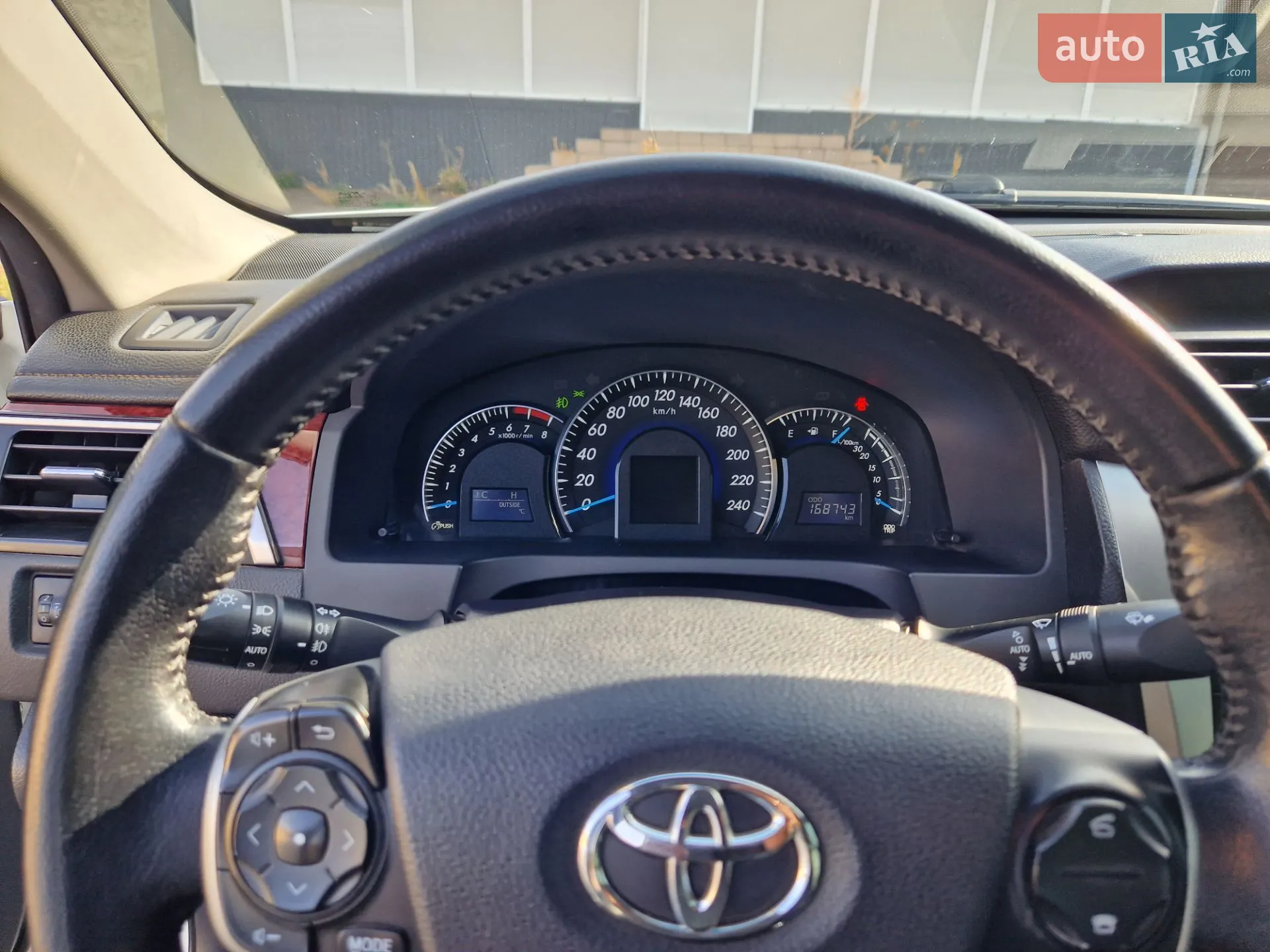 2014 Toyota Camry - мініатюра 16