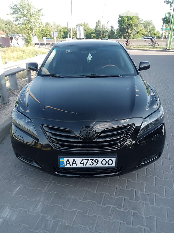 Седан Toyota Camry 2008 в Києві