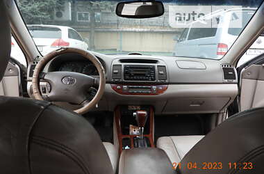 Седан Toyota Camry 2003 в Покровську