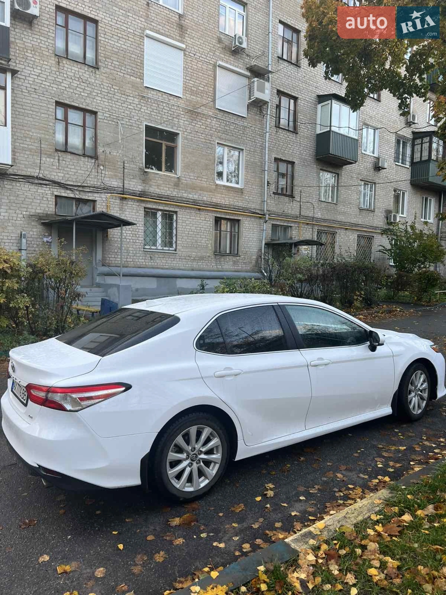2019 Toyota Camry - мініатюра 3