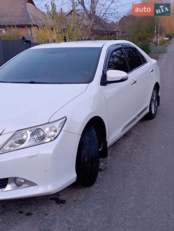 Седан Toyota Camry 2012 в 