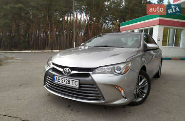Седан Toyota Camry 2015 в Харкові