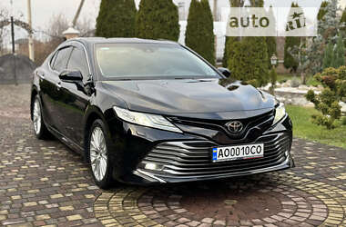 Седан Toyota Camry 2017 в Тячеві