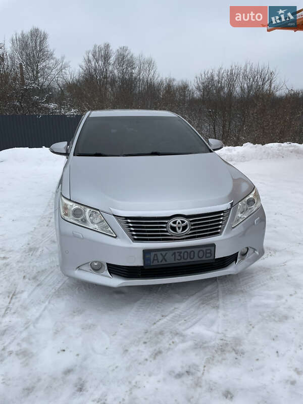 Toyota Camry 2013