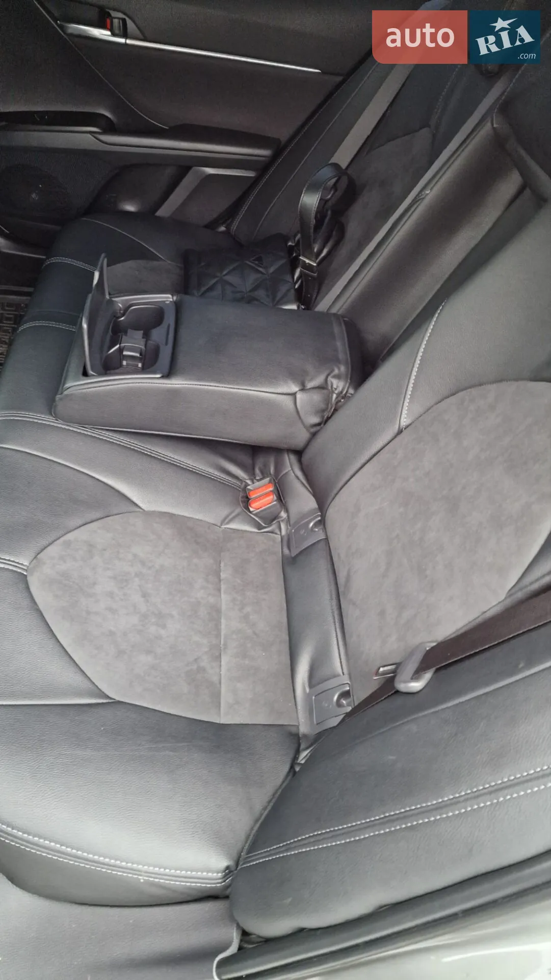 2021 Toyota Camry - мініатюра 6