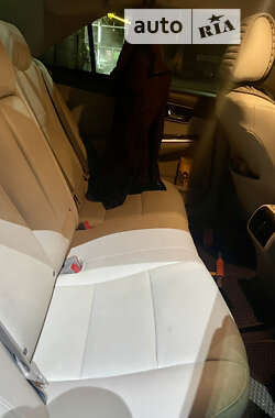 Седан Toyota Camry 2013 в 