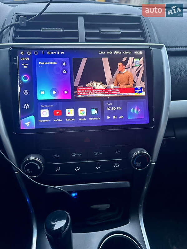 Седан Toyota Camry 2014 в Черкасах