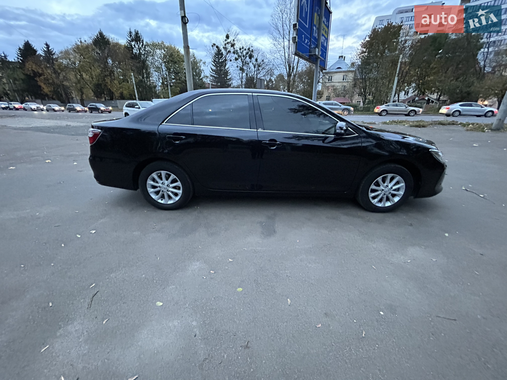 2017 Toyota Camry - мініатюра 15
