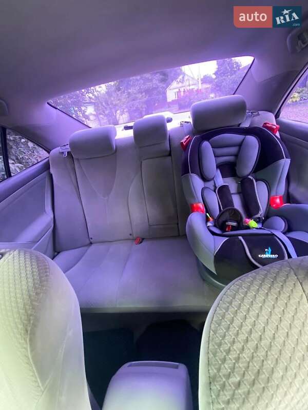 Седан Toyota Camry 2007 в Львові