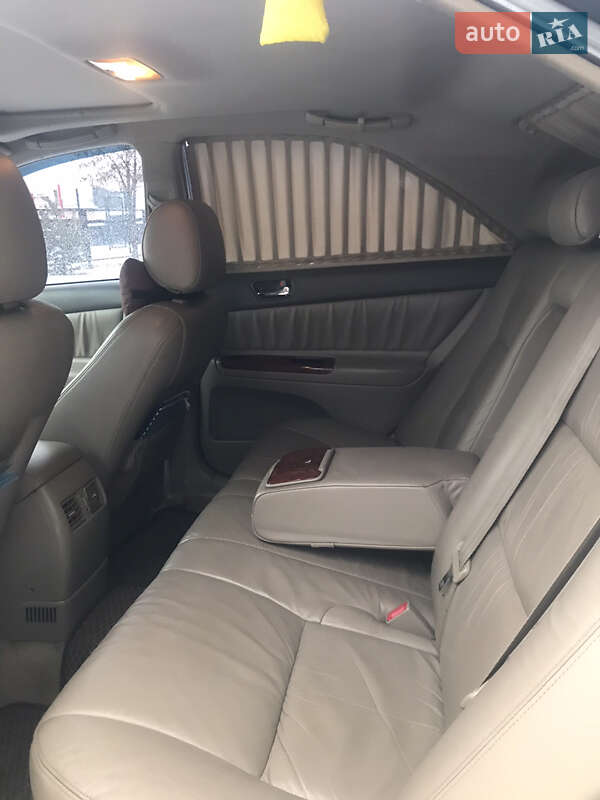 Седан Toyota Camry 2004 в Києві