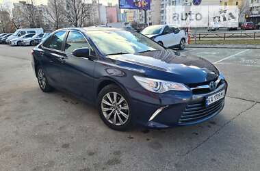 Седан Toyota Camry 2014 в Києві