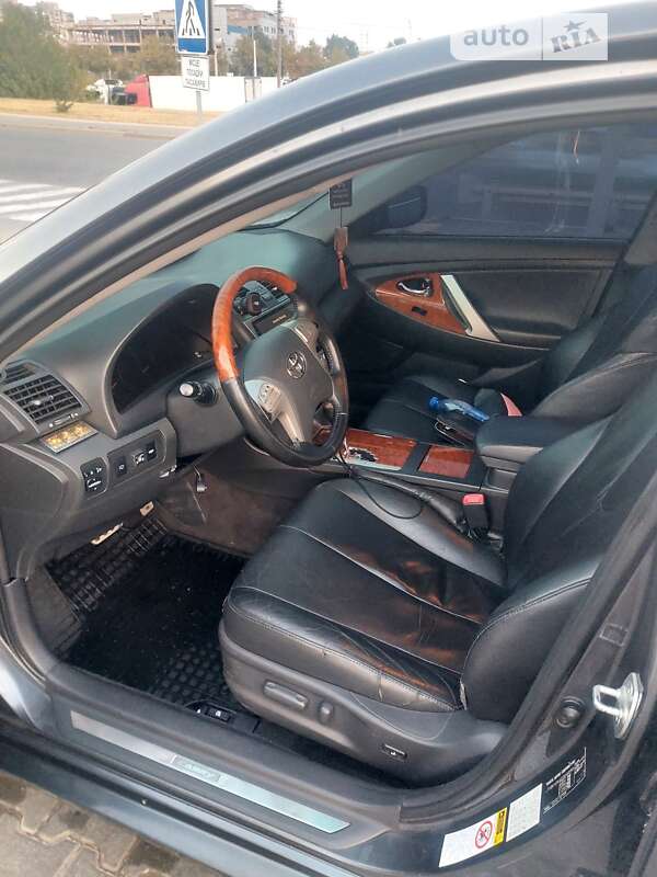 Седан Toyota Camry 2008 в Києві