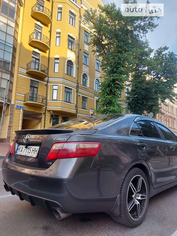 Седан Toyota Camry 2008 в Києві