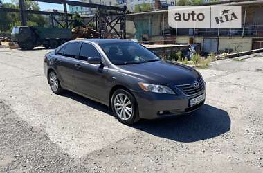 Седан Toyota Camry 2006 в Павлограде