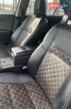 Седан Toyota Camry 2014 в Харкові
