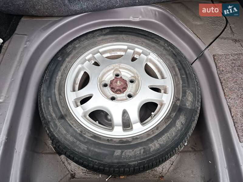 Седан Toyota Camry 1994 в Доманевке