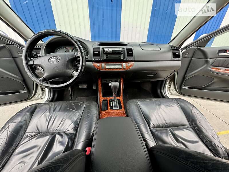 Седан Toyota Camry 2003 в Одесі