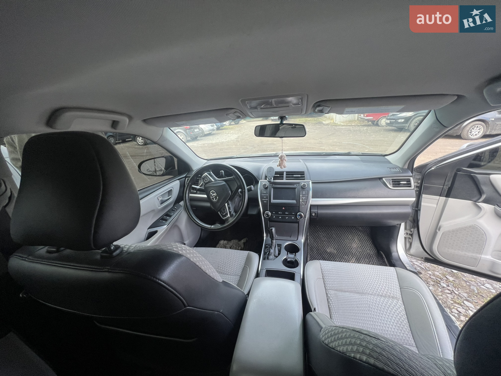 2015 Toyota Camry - мініатюра 9