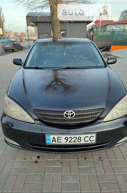 Седан Toyota Camry 2003 в Павлограде