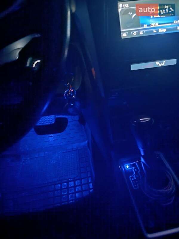 Седан Toyota Camry 2016 в Киеве фото 9 Седан Toyota Camry 2016 в Киеве